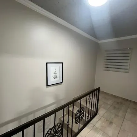 Tintswalo Elegant Apartments Giyani Exterior photo