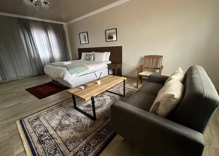 Tintswalo Elegant Apartments